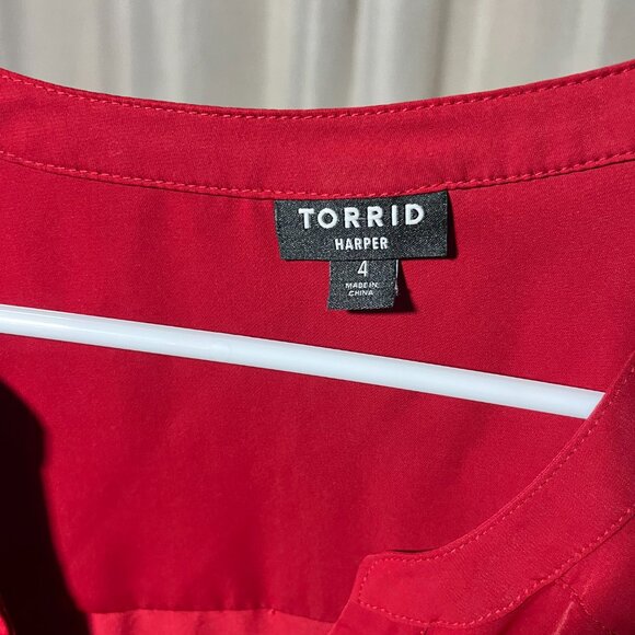 TORRID HARPER 3/4 SLEEVE SIZE 4 - Picture 3 of 4